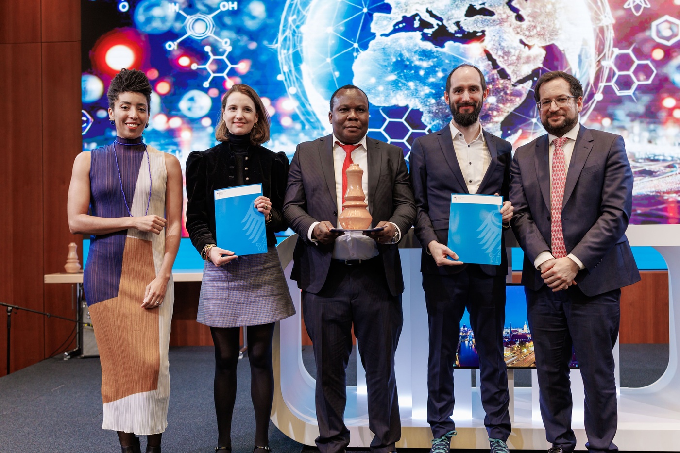 PIK and UCFA receive German-African Innovation Incentive Award (GAIIA)